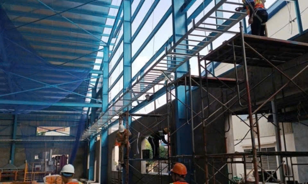 Thi công điện tại khu công nghiệp Lê Minh Xuân 3 Bình Chánh